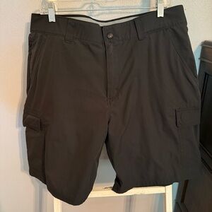 Orvis Men's Black Cargo Shorts Zipper Pockets Size 36